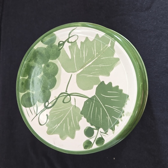 Green Hand-Painted Grape Vine Pattern Canisters by DESIGNPAC INC - Picture 4 of 10